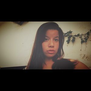 Meet your Posher, Maya